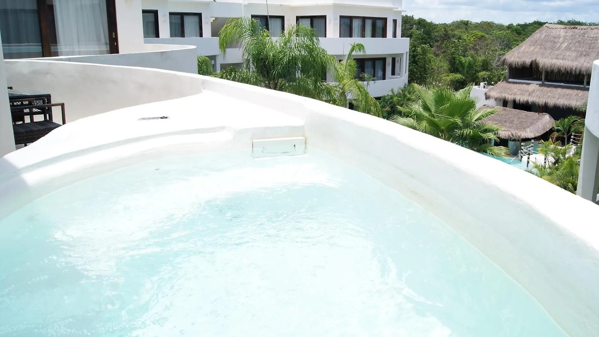 Mak Nuk Village - Clothing Optional Tulum Aparthotel