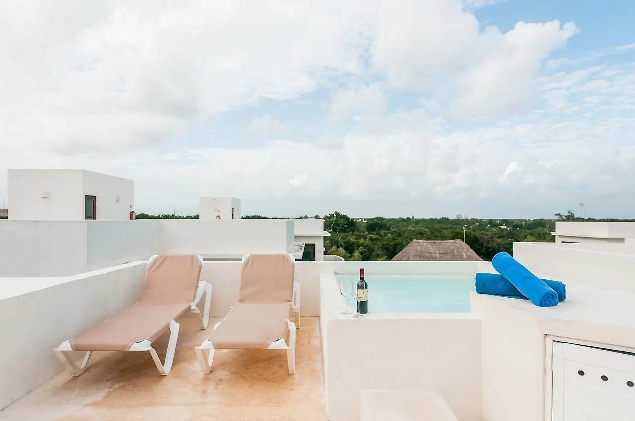 Mak Nuk Village - Clothing Optional Tulum Aparthotel